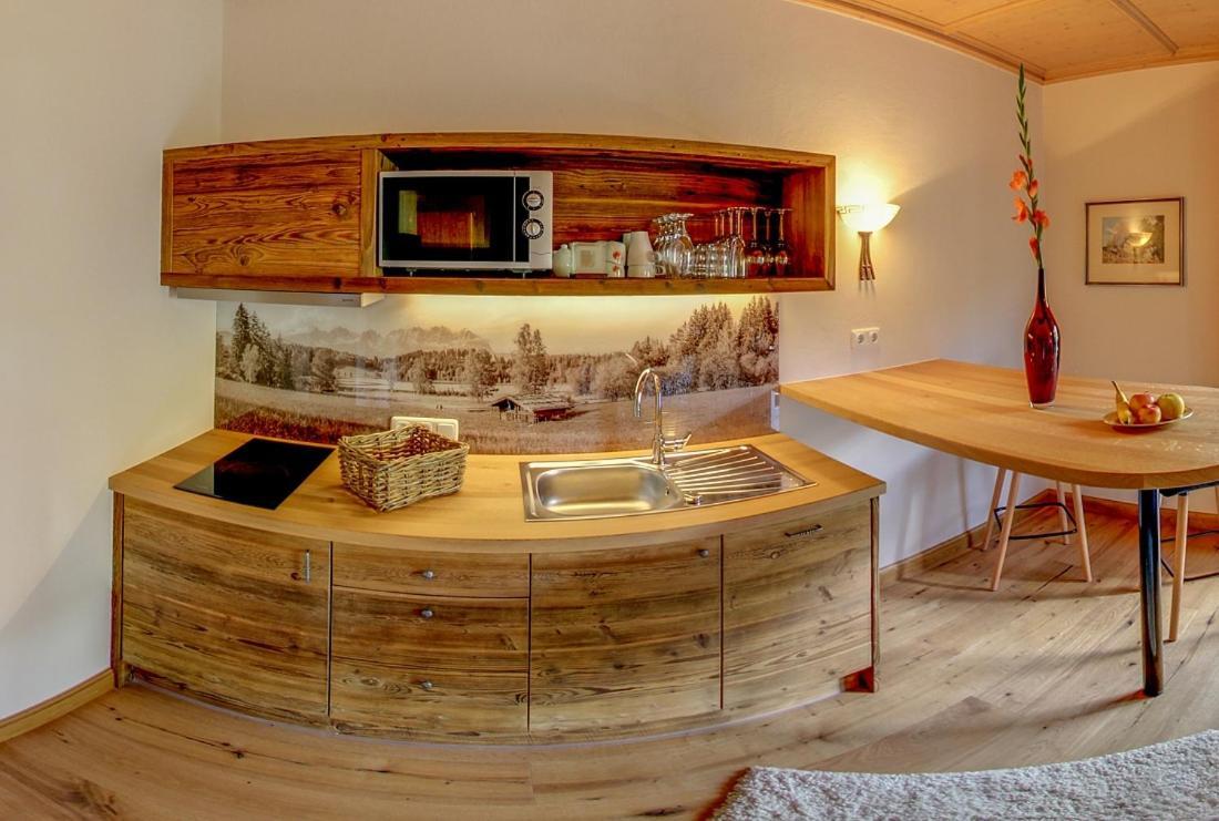 Serviced Apartments Villa Licht Kitzbühel Chambre photo